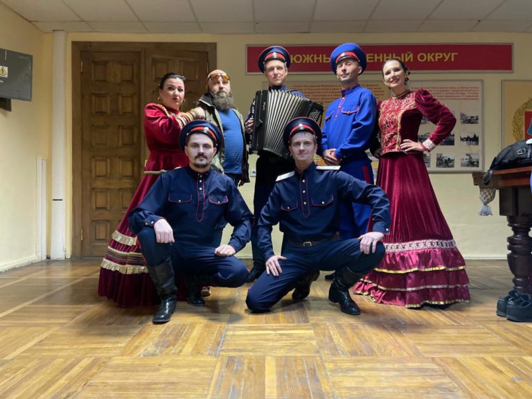 Read more about the article Выездной концерт ансамбля казачьей песни «Любо»